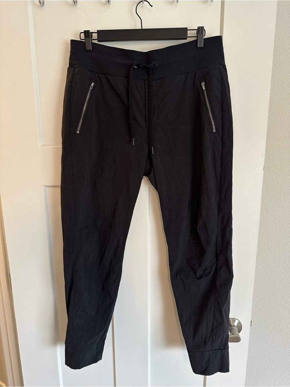 Athleta Trekkie North Black Joggers Size 12
